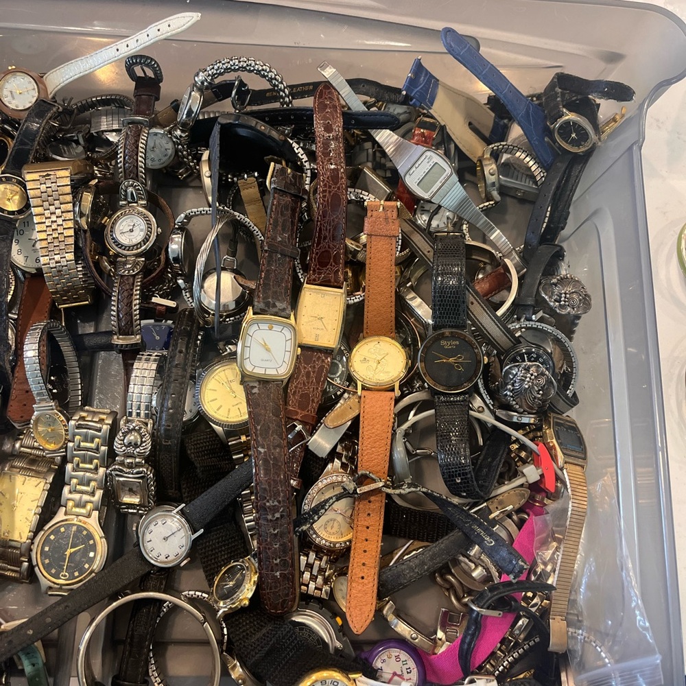 Assorted Watches Collection - Picture 2 of 12